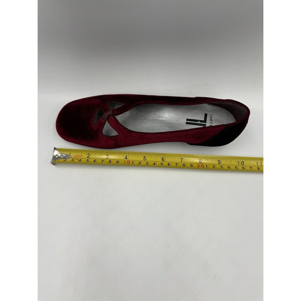 Trotters Maggie Ruby Velvet Women's US Size 7 M - Picture 8 of 16
